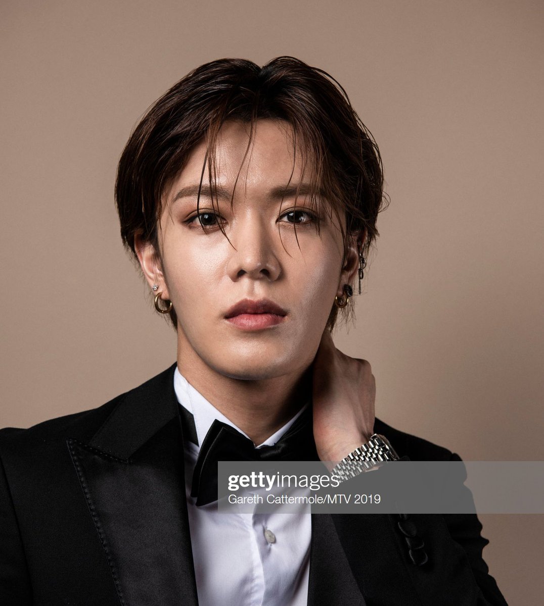 NCTU_SP's tweet photo. [📸] 191120 Photoshoot de #NCT127 en los #MTVEMAs en Sevilla el 3/11.

#YUTA &amp; #DOYOUNG

#NCTinSpain #NCT127inSpain 🇪🇦
#NCT127EMAs #EMAs2019
#도영 #유타 https://t.co/7eqEy1Lpgo