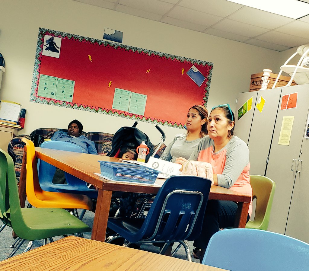 LisaMontero17's tweet photo. Chambers family Center had a good information about  the Policy  and  Compact.  The parents also gave input for our Winter festival. @ChambersCharger #FAMEWEEK. https://t.co/ryeXoMF3lo