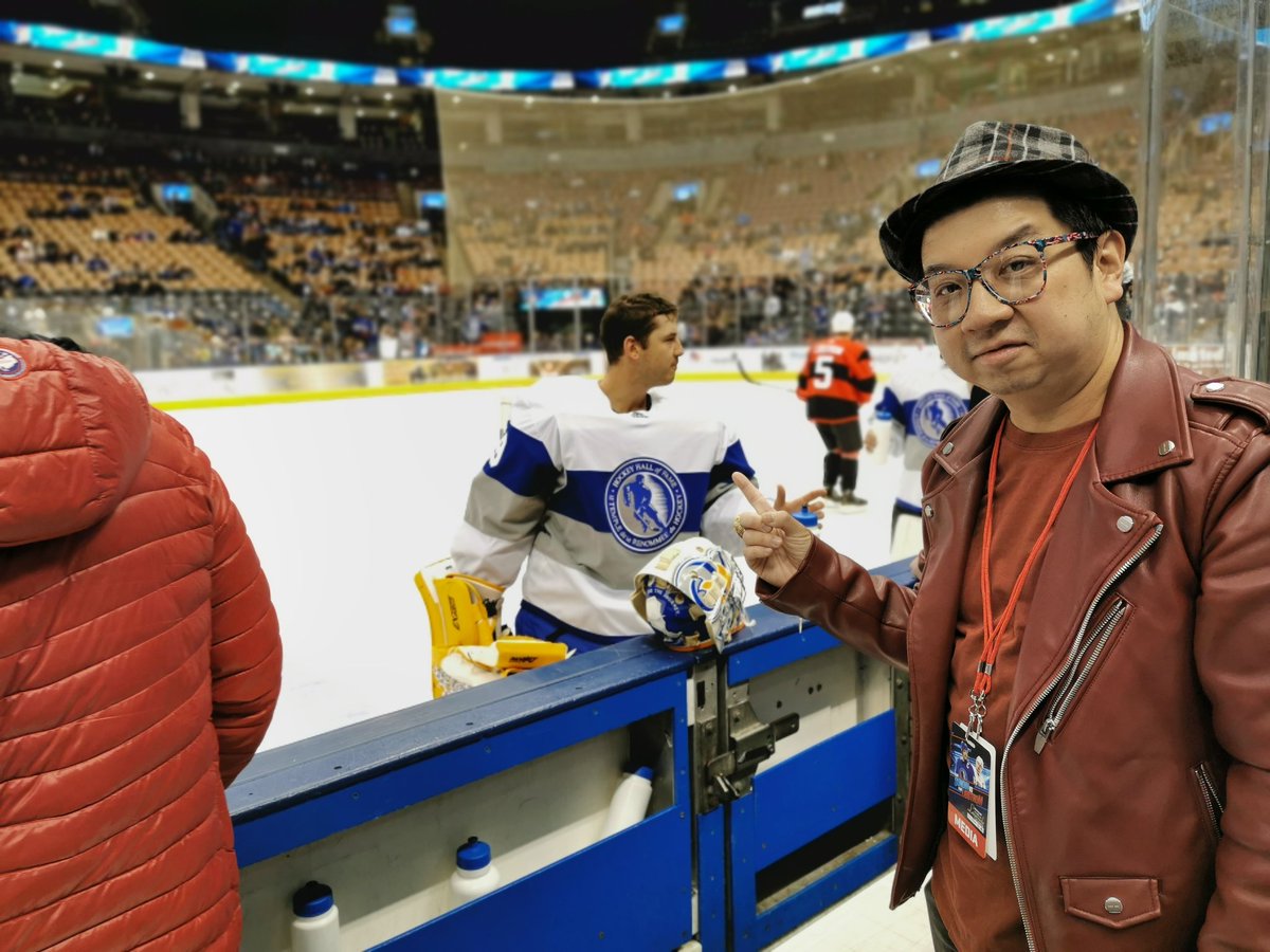 MoVernie's tweet image. I m auditioning for the next NHL head coaching job.

#nhl #headcoaching #coaching #hockey