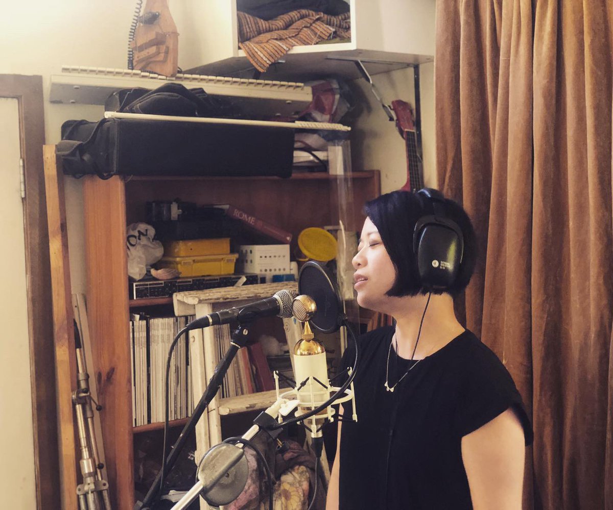 sophiekoh's tweet photo. A day of vocal tracking with Greg J Walker aka #machinetranslations down in lush Sth Gippsland https://t.co/HenB5NFlDM