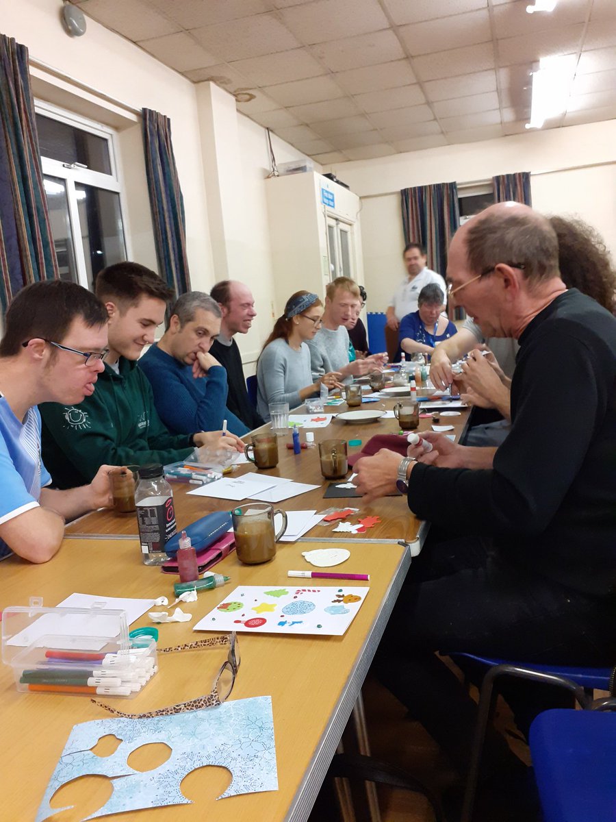 Great christmassy night <a href="/phab_charity/">Phab UK</a> doing christmas cards and crafts thank you to our <a href="/WarwickVol/">Warwick Volunteers</a> friends for helping us too