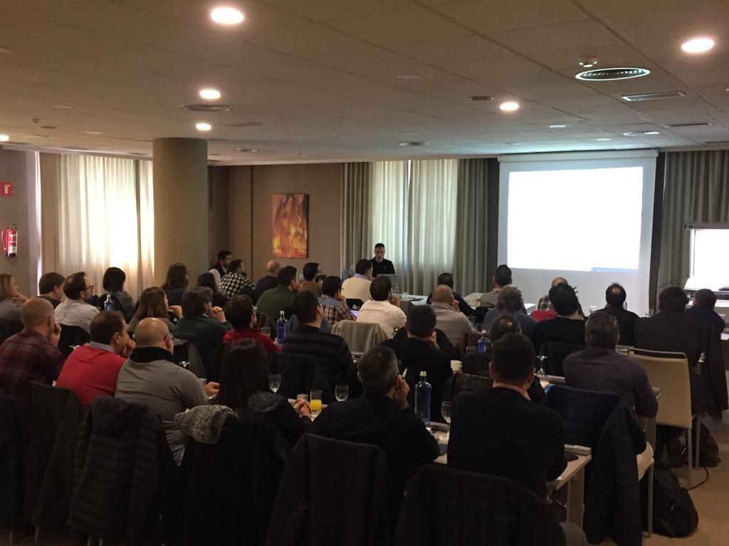 mgvcolor's tweet photo. Segundo día de los seminarios en Barcelona, hoy hemos hablado de soluciones para el control del color en flexografía. Los asistentes han aportado du punto de vista y experiencia. Gracias a todos! https://t.co/MG5UwRwaV7