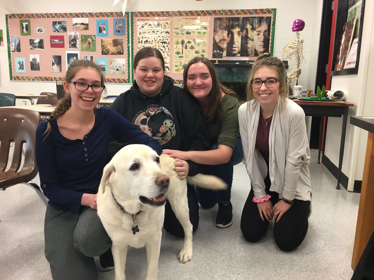 SabreScience's tweet photo. A wonderful presentation from Glen and Gord this morning on arson and fire investigation! Also a very special visit from Sam @SalComp @eips https://t.co/u75f0qMcFA