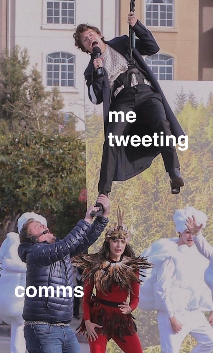 amandaach's tweet image. Very excited to live tweet the #DemDebate5 tonight