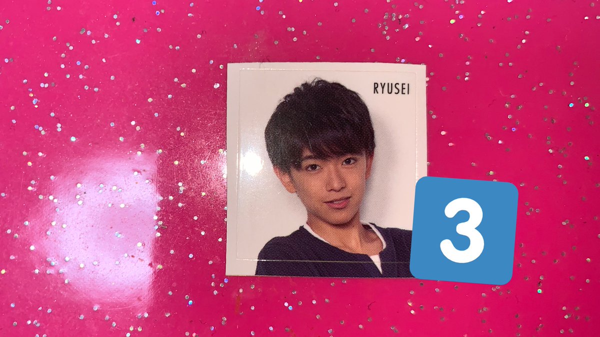 ruru_hs_'s tweet photo. @pipi_Ox お声かけありがとうございます。
那須くん深田くん関連画像のものになります。比率違い優先にはなりますが、ご検討の程宜しくお願い致します。 https://t.co/KNFII0ZeS6