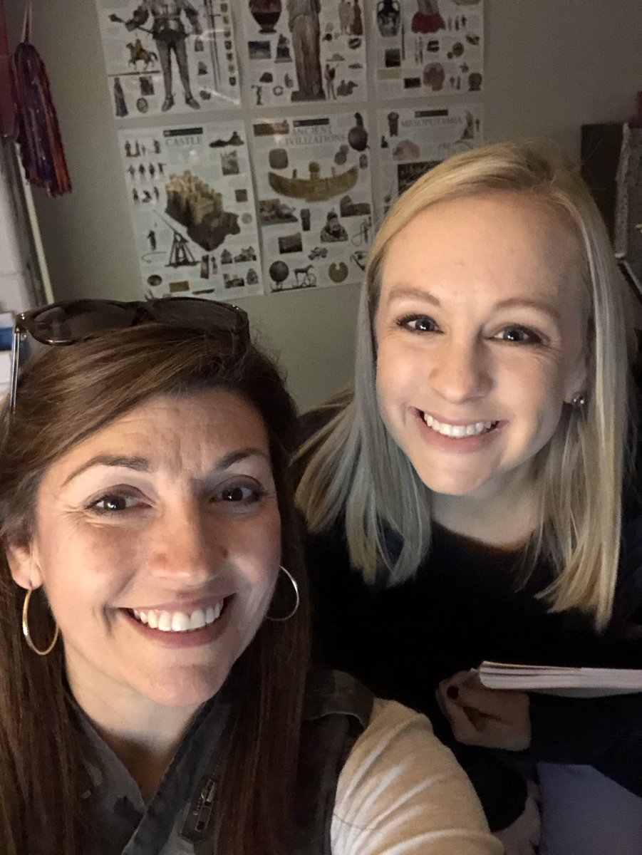 tmgaither1's tweet photo. Morning meeting with my new 7th grade friend! #PKMSKindness #PKMS https://t.co/sQbWOtz4Ka