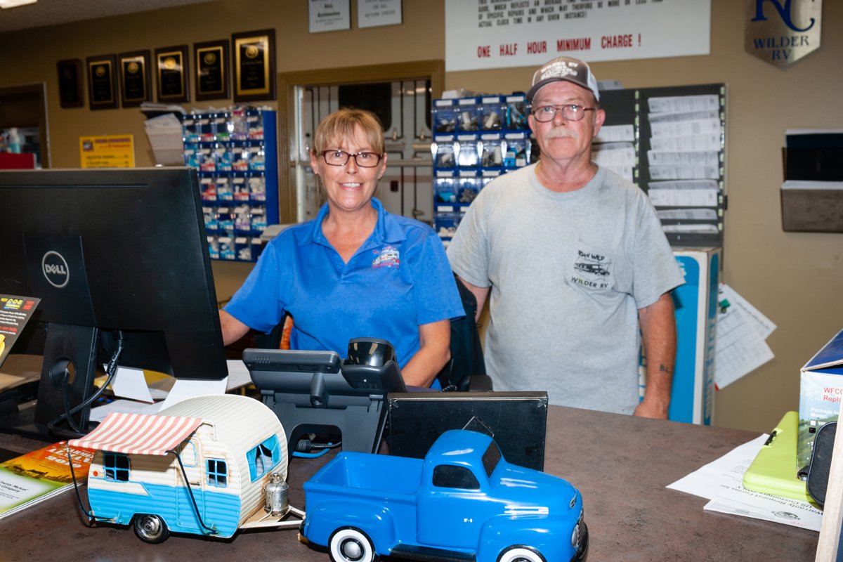 wilderrvs's tweet photo. Did our team provide great service? https://t.co/QILfJxLkmO https://t.co/uFLCHKS6bn