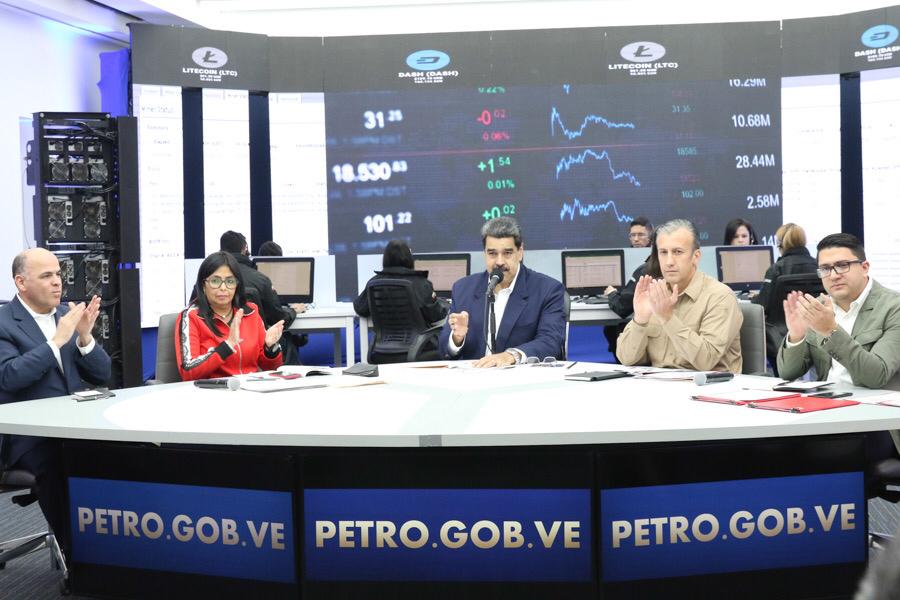 Petro - Venezuela crisis economica - Página 8 EJ2eJ9iX0AAID9m