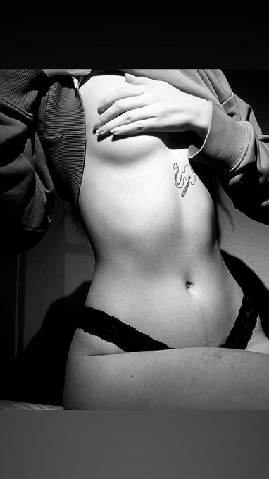 Add My Snapchat @alexaplays6 🥰 premium story with fun explicit content https://t.co/3oskL79mCA<a class="tags" href="/tag/alexaplays6">&#64;alexaplays6</a><a href="/tag/ass"class="tags"><span>&#35;ass</span></a><a href="/tag/gothgirl"class="tags"><span>&#35;gothgirl</span></a><a href="/tag/nsfw"class="tags"><span>&#35;nsfw</span></a>