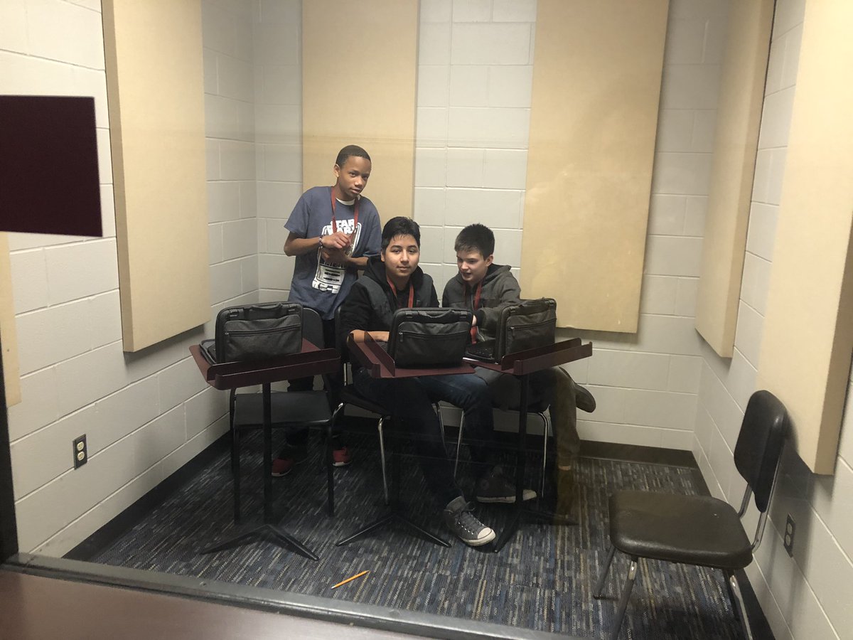 LHCGalaxy's tweet photo. Recording their American Revolution podcasts. Hitting the 4 Cs hard with this project! https://t.co/l2KXX3A0Xx