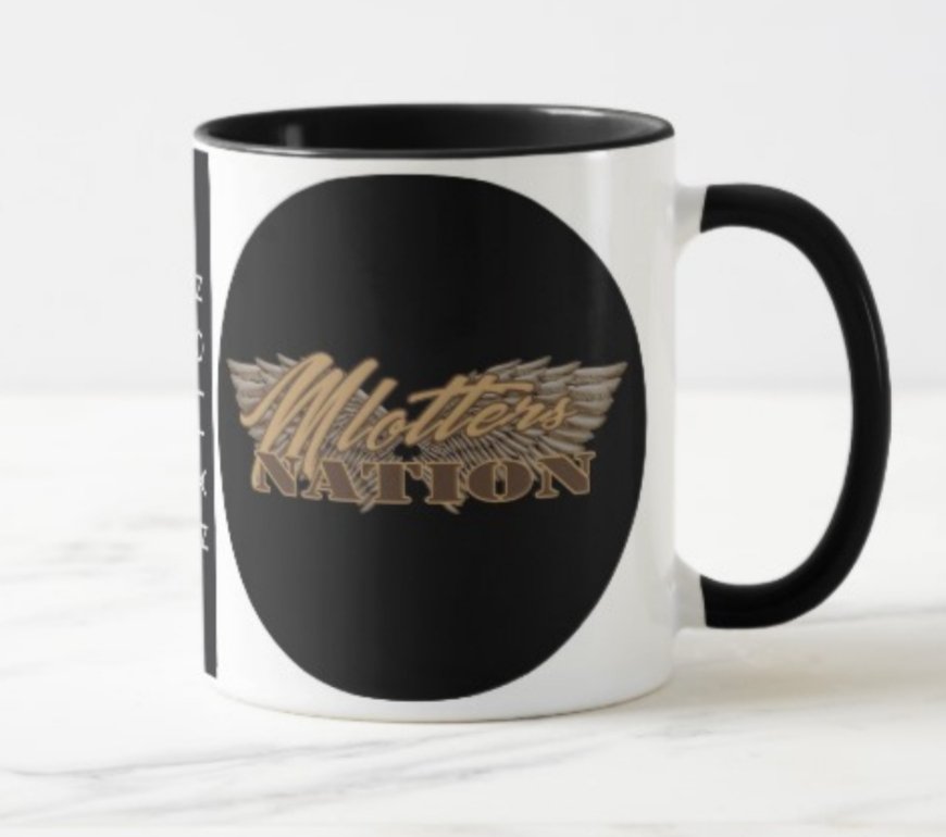 The COOLEST MUG EVER!! 💚#MlottersNation get yours before they are gone. You've been good all year, Treat Yourself! Your coffee or tea will taste so good in it!💚Limited quantities!
Only $19.99!☕🍵
jennifermlott.com/shop
#Christmas 
#ChristmasIsComing 
#christmasgifts
