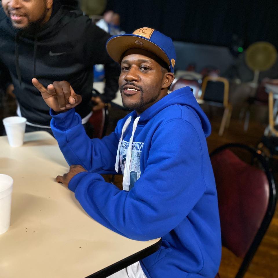MidknightGoHard's tweet photo. RIP Morris Cornley aka #lilmo #paperpro I love you forever bro !!! 💔🤞🏾🦍 https://t.co/EQIH1VBkn9