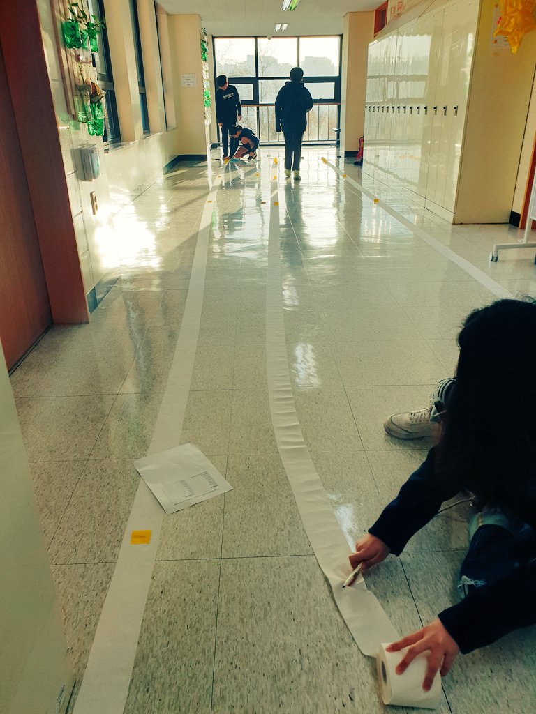 swabel11's tweet image. When it is to cold to do a solar system model on the soccer field, you make it work in the longest hallway in the building. #modelingskills #kispride @kispride