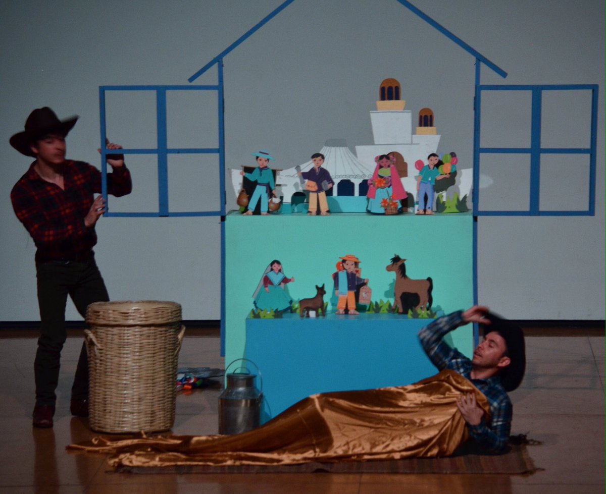 LTrueque's tweet photo. Función LA PARÁBOLA DEL TRUEQUE de Juan José Arreola, por la Compañía de Teatro Interdisciplinaria CÓDIGO DE BARRAS.
Centro Cultural IZTACALA, UNAM, CIUDAD DE MÉXICO 
13  de Noviembre @Noti_Teatro @SalonDeEnsayo @DescubrirCDMX @LocuraTeatral @VamosAlTeatr0 @YoVoyAlTeatroMx https://t.co/ArnlX6H5G3