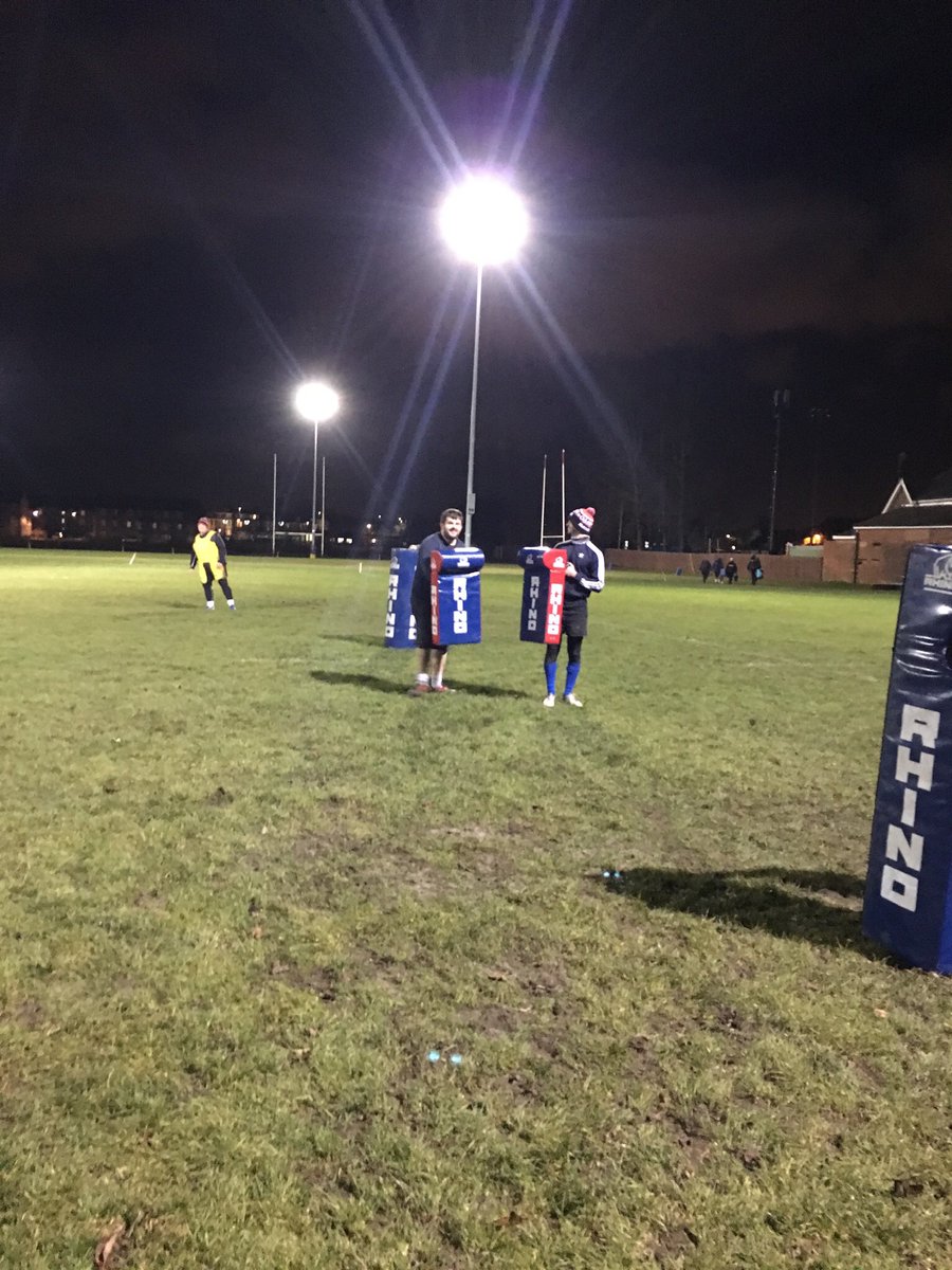 Have you seen a more awesome kit line up than a <a href="/Rhino_Sport/">Rhino</a> <a href="/RhinoteamwearS/">Rhino Sport (Scot/NE)</a> <a href="/RichieGrayGSI/">Richie Gray</a> breakdown pack #rugby #rugbytraining #forwardsrule