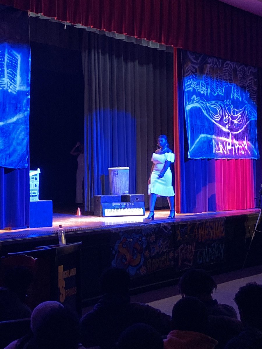PrincipalDraper's tweet image. Ms. Birdsong provides learning opportunities outside of the classroom! DECA’s 2019 Fashion Show!  All the C’s!!!! 🖤💛🖤💛#CreativeThinker #CriticalThinker #Collaboration #Communication #Citizen #Character