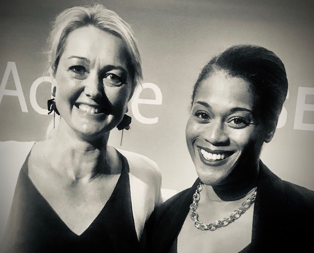 Congratulations <a href="/Emma_Roborgh/">Emma Roborgh</a> on another successful B2B Marketing Leaders Forum in Melbourne, wrapping up a fantastic 2019. Also great to catch up with <a href="/cahidalgo/">Carlos Hidalgo</a> &amp; hear his insightful views on how #marketers need to be the agents of change and lead innovation. #b2bmktgapac