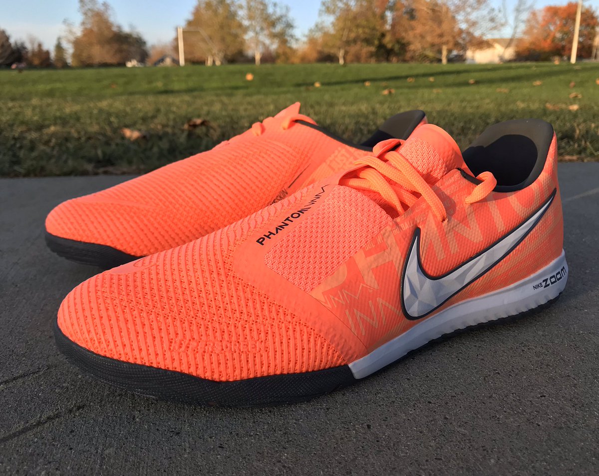 Nike Phantom Venom Elite FG Soccer Cleats Amazon.ca .