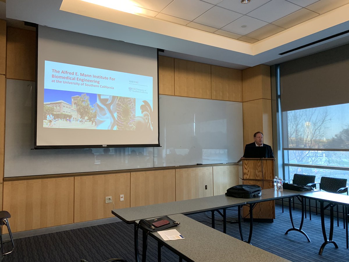 OpticsUCDavis's tweet photo. Go from “push model” to “pull model”. Thanks Dr. Lasch for sharing his technology development experience. #OpticsClubUCD #Biophotonics #imaging https://t.co/7azmXh81XX
