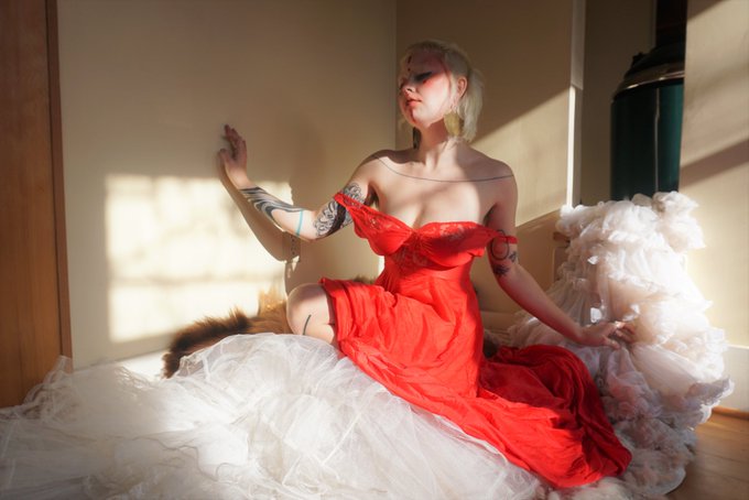 1 pic. Dropping this set on ONLYFANS! https://t.co/az2vfKd3On