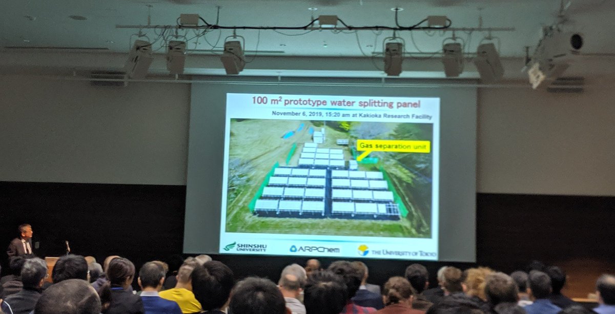 ZwijCompChem's tweet photo. Very exciting talk, as usual, by Prof. Domen; photocatalysts with ~100% quantum efficiency & a 100 m2 pilot plant #isf3 https://t.co/xKyS6gz26i