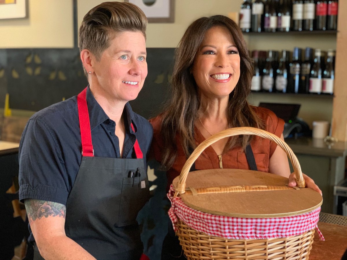 I had so much fun today filming with @malounubla for <a href="/nbc/">NBC Entertainment</a> CA Live! Tune in tomorrow between 11:30 am - 12 pm with the link below to see what we ended up making in the <a href="/Shakewellbar/">Shakewell</a> kitchen when they presented me with their own #Chopped-styled basket. 😊

bit.ly/35fq4x4