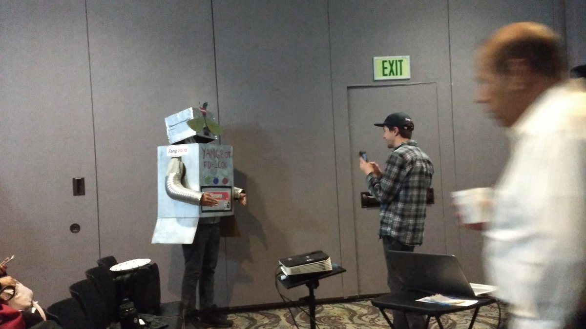 OCyanggang's tweet image. Repping @AndrewYang among Dems at #DemDebate5.  Even the Yangbot made it!