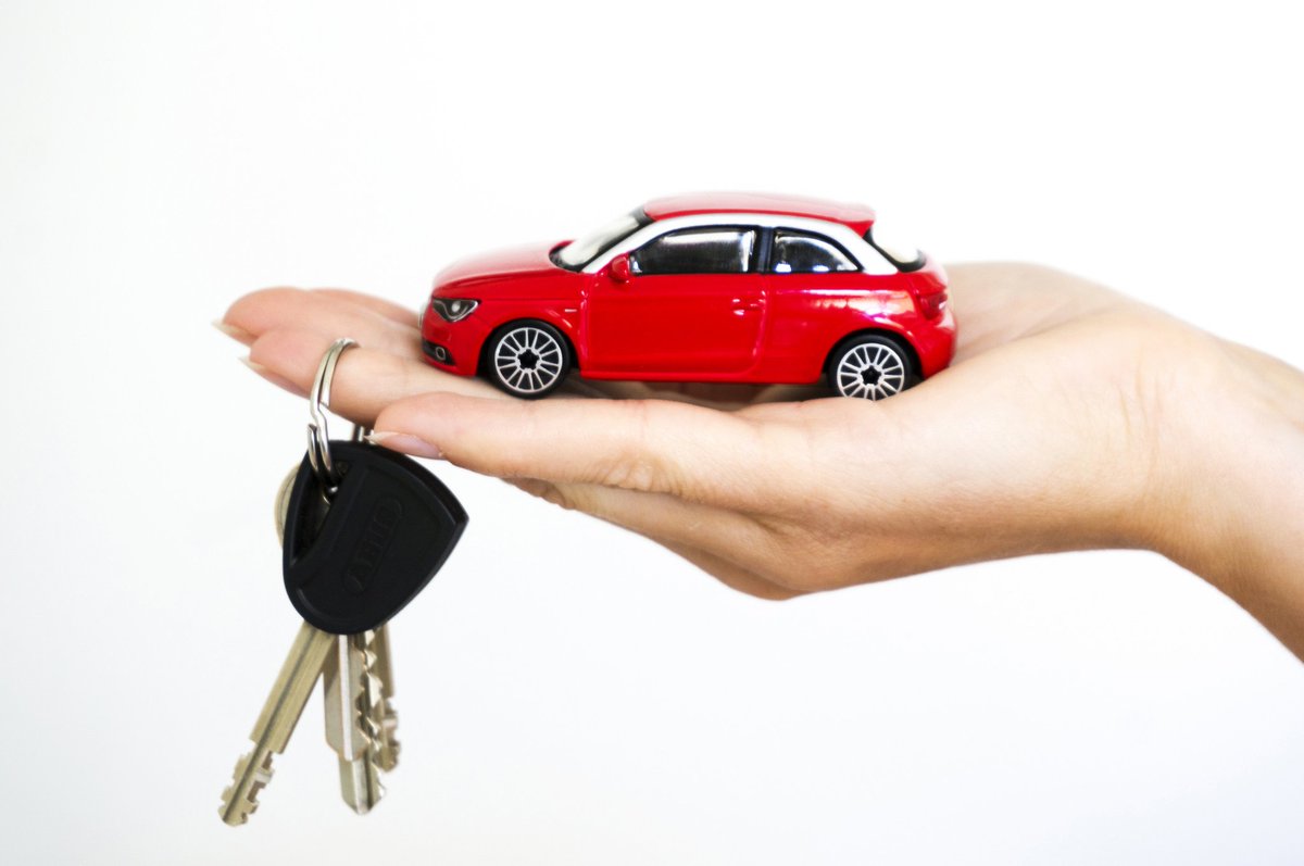 BobSmithMINI's tweet photo. We make applying for #financing for your new #MINI nice and easy! Use our convenient online application. Click the link to get started: https://t.co/nIW8FHBe78 https://t.co/TVhjQ4v7DF