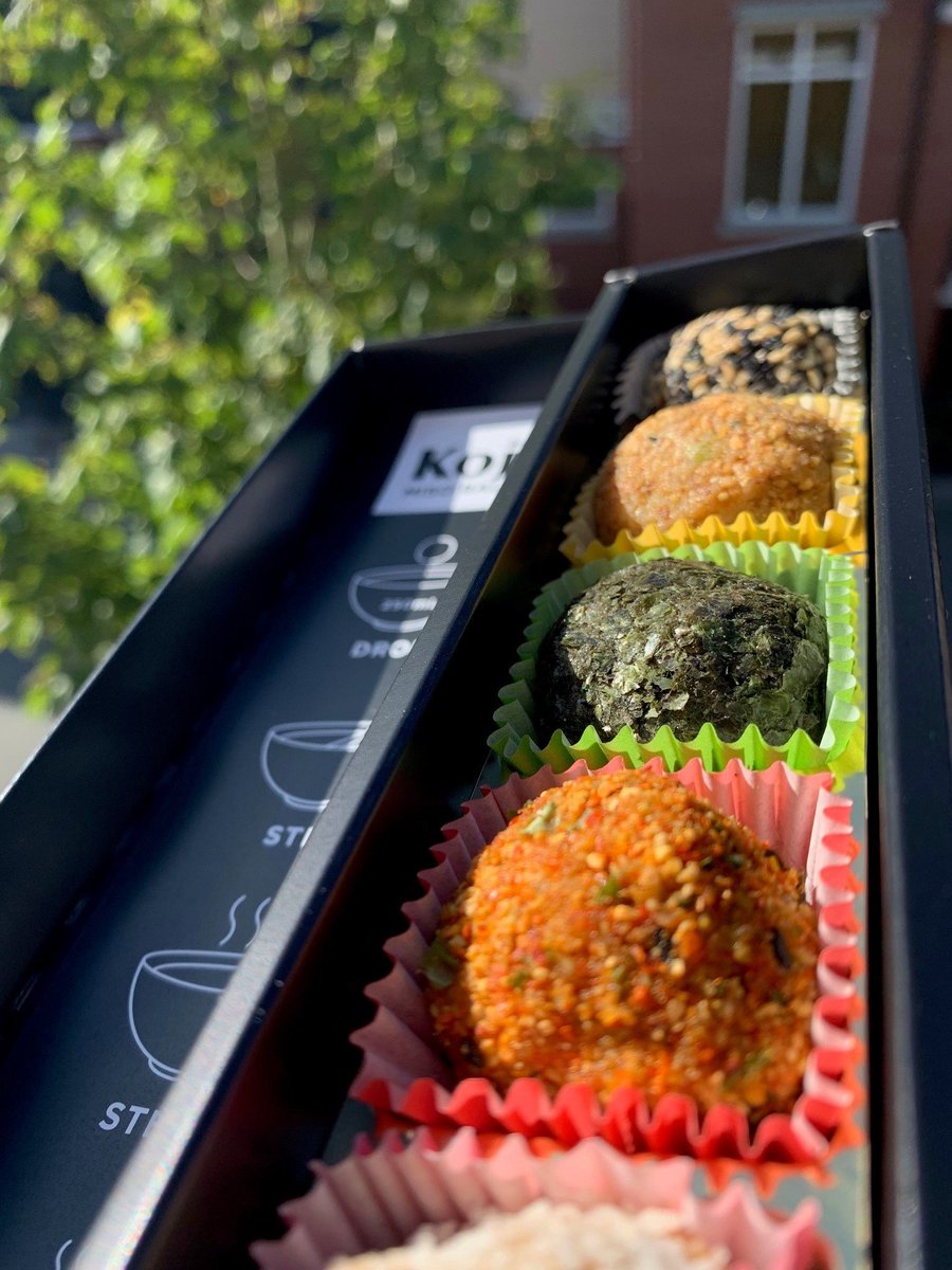PortMoodyMarket's tweet photo. Members Appreciation Day is this Sunday, November 24th! Here's a sneak peak at some of the specials you'll find at the market. More details to come. #makebakegrow #shoplocal https://t.co/G20jFtxsyd