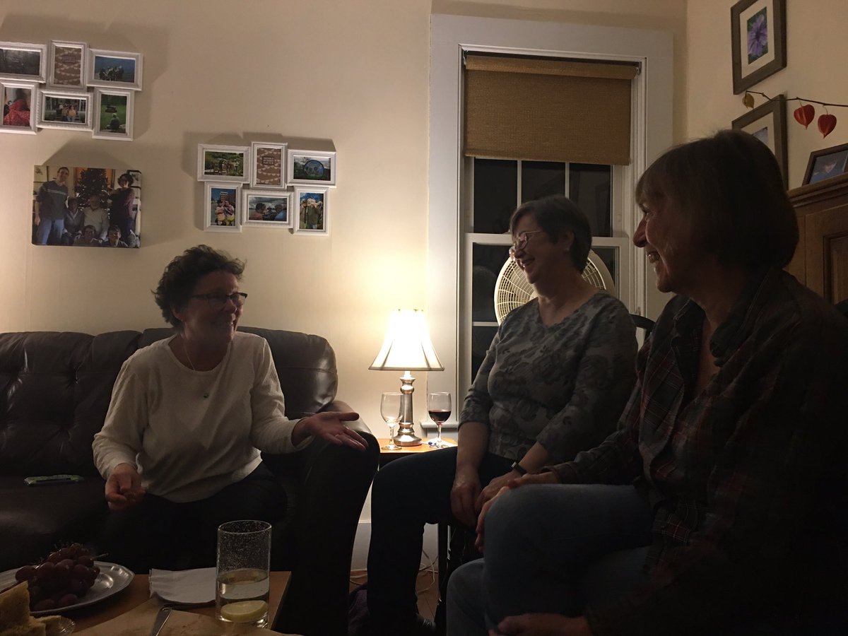 AndiParkinson's tweet image. Great convos with Blue Women Planning Cmte members (Somerset/ Penobscot Counties) tonight in Newport! @MaineDems #mepolitics #DemDebate #DefeatCollins