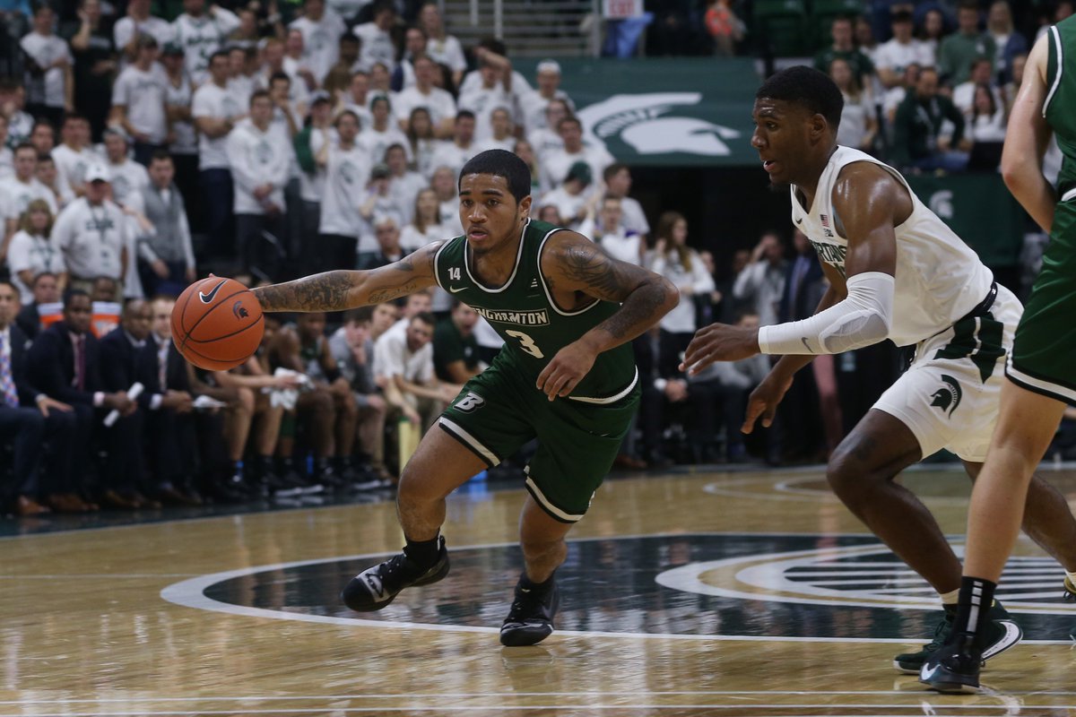 BinghamtonMBB's tweet image. .@samuel_sessoms with 33 points, 12 rebounds, five assists, a block with 0:31 left and then GW driving layup with 2.2 seconds left as Bearcats come from 16 points down to stun NJIT 77-75 on road #BingPride #SCtop10