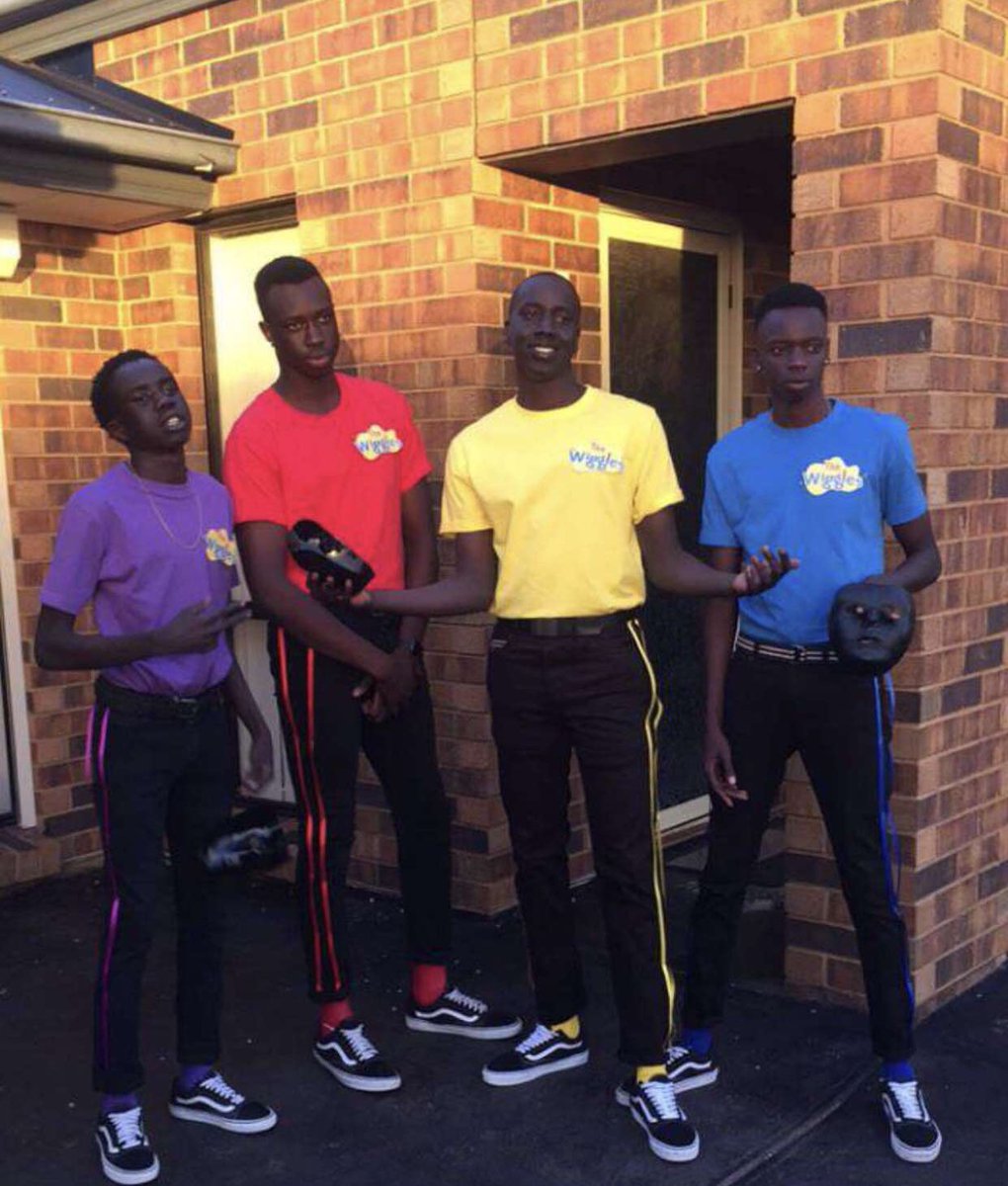 ater_mac's tweet image. Telling my kids these are the wiggles 😭😂