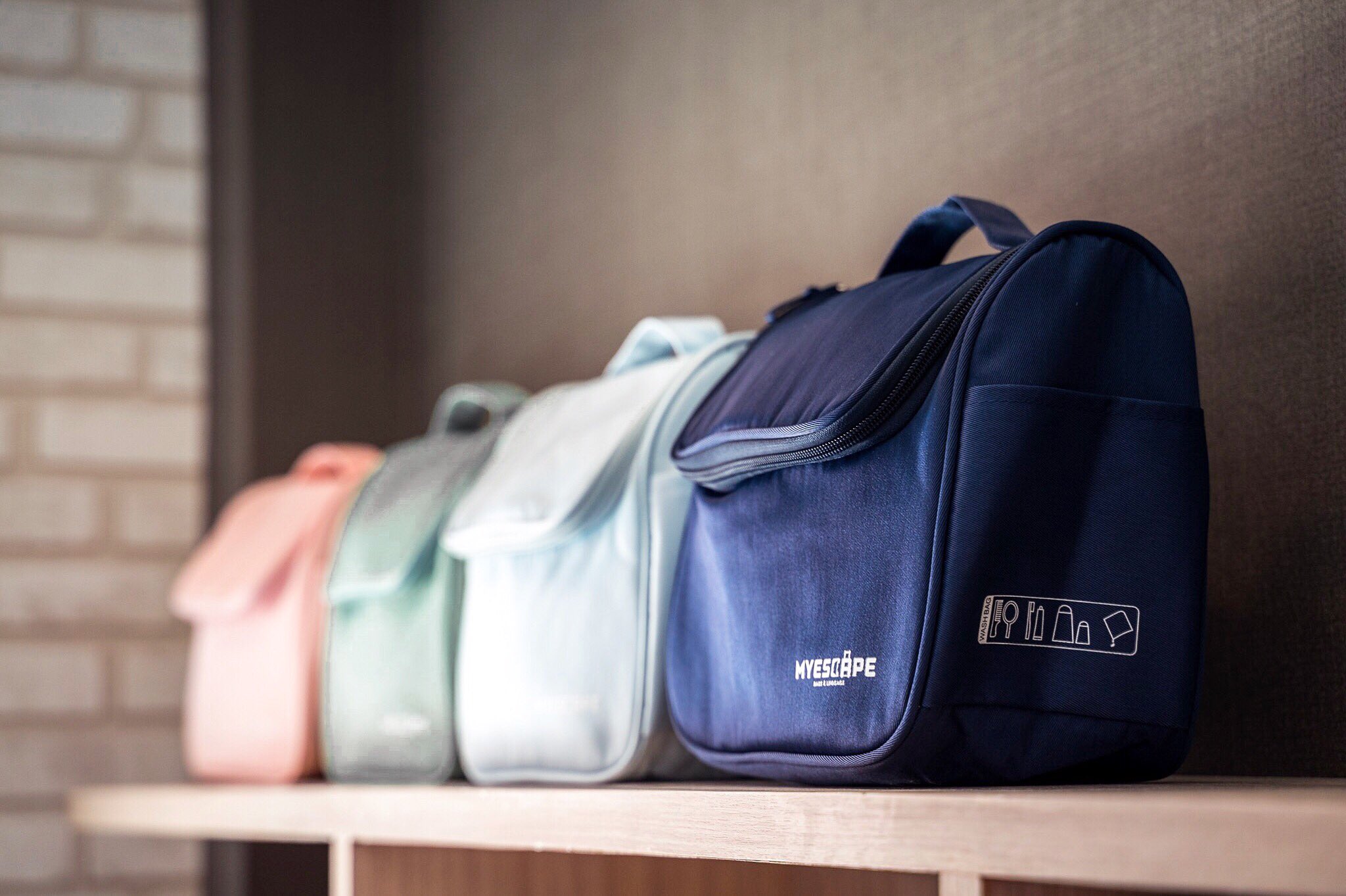 MY ESCAPE myescapebag X