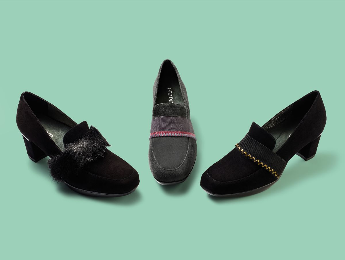 divadend's tweet photo. Come say hello @WellesleyMarketplace this Saturday - https://t.co/OkYV5KDkmq
#whjwc #wellesleymarketplace2019 #gotoshoe https://t.co/4P8pDF2muk