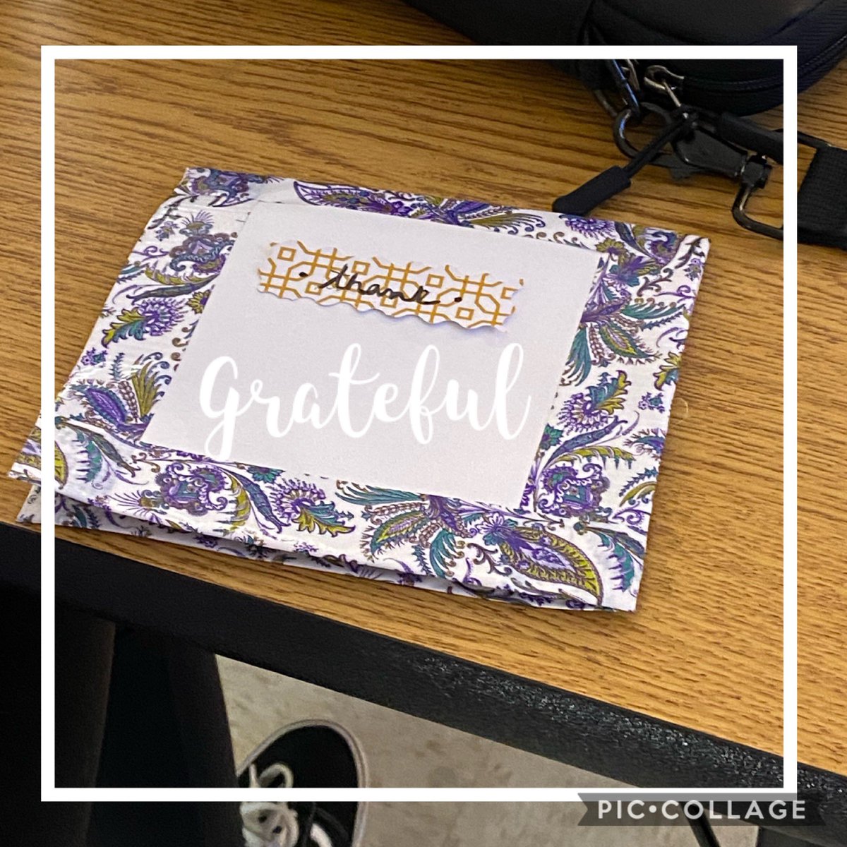 Grateful students making thank you cards 😊#Thankful #gratefulstudents #Middleschool