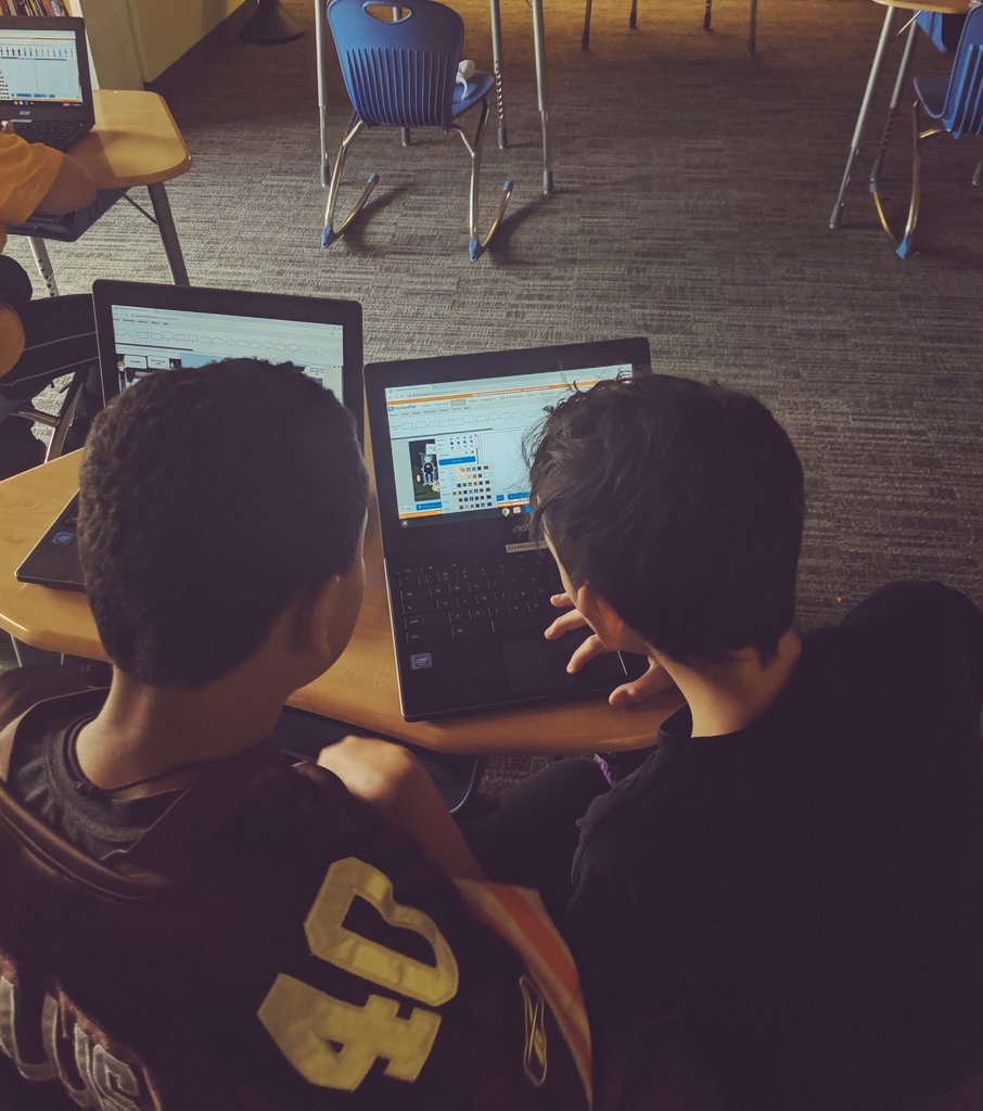 Room 2 WRHS tweet media