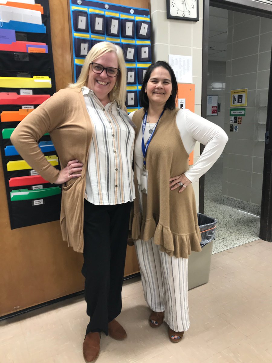 heartmom213's tweet photo. When you don’t even try, and yet... #workbuds #wildcats #teacherdress 😆 https://t.co/FWK7PLXrYS