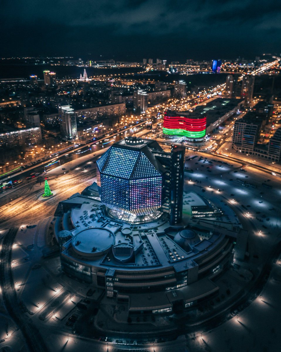 The Star Wars spacecraft Photo by Arthur Kanatov | shot on #DJI #mavic2pro