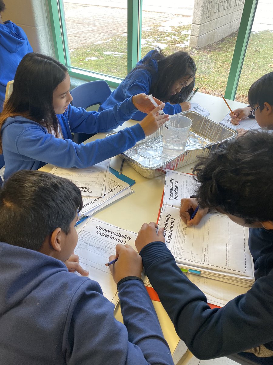 msvbondoc's tweet image. Our Grade 8s are using water bottles and syringes to compare compressibility between particles in a liquid and particles in a gas. Smooth sailing in our fluids unit! @SHCSCHOOL1 #fluids #compressibility #particletheoryofmatter #scienceisfun
