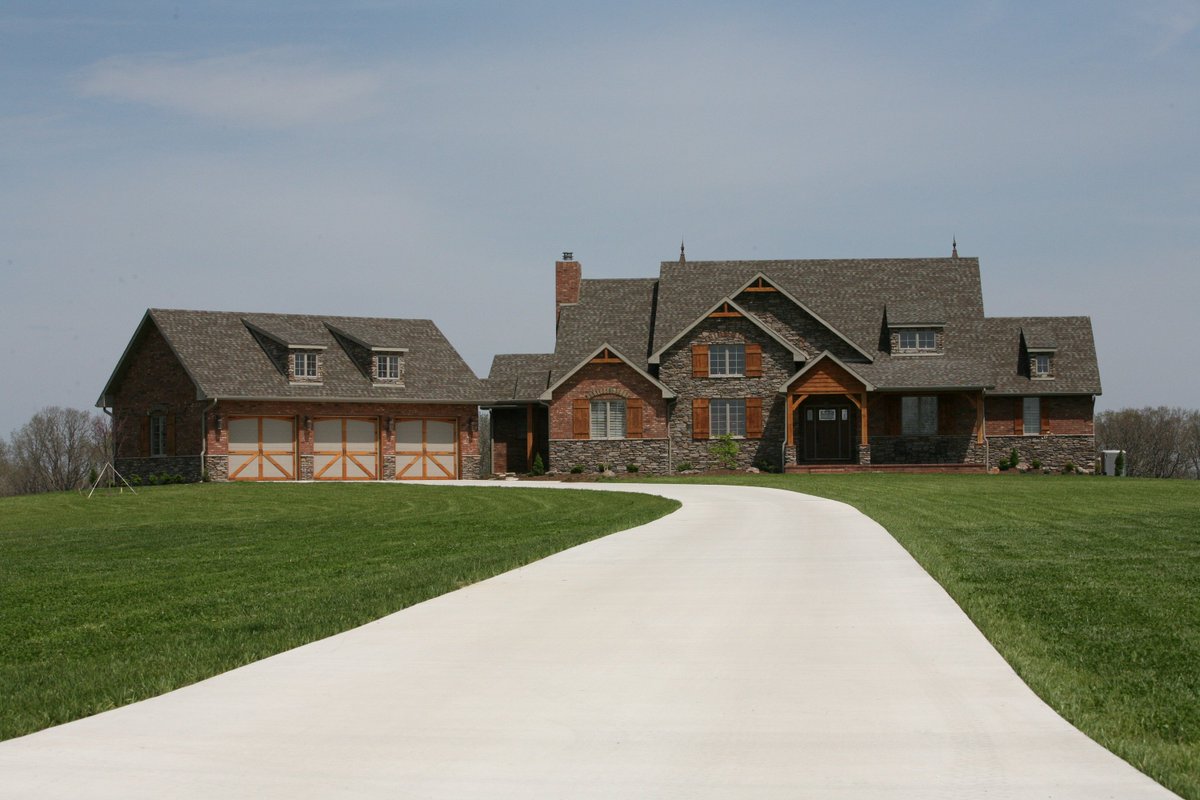 Before the winter starts, you should remove debris, stains, twigs, and leaves from your driveway. You should reseal your driveway once every 2 years. You can also reseal it whenever it starts to wear.   cleanprostl.com/power-washing-…