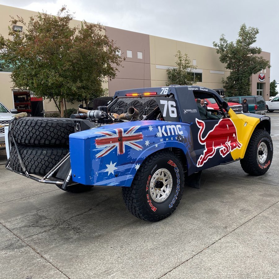 Mason Motorsports AWD #TrophyTruck that #NasserAlattiyah and #TobyPrice will be competing in at the <a href="/Baja__1000/">Baja 1000</a> Looks pretty slick with #Aussie flag. Is other side Qatar flag?? <a href="/Puro_Off_Road/">Puro Off-Road</a> <a href="/TommyPuro/">Tom 's Puro</a> #BCSIN
facebook.com/TrophyTruck/po…