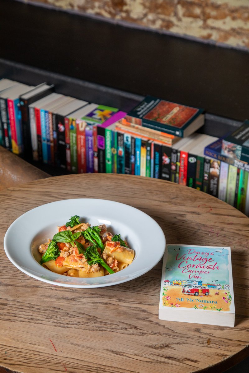 Our secret library can also be a dining space! If you are looking for some different let us know :) 

(P.s Our pasta is at £12.95 everyday between 11:30 and 15:00 🍝 )
.
#Shoreditch #instagramable #brunch #shoreditchlondon #shoreditchhighstreet #shoreditchlife