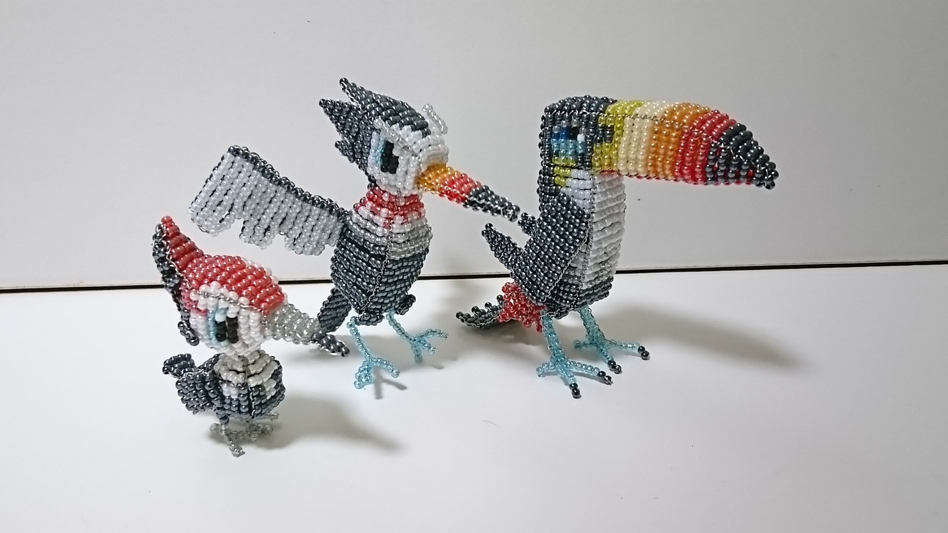 もみじまんじゅう ポケモンビーズ 558匹目 ドデカバシ ドデカバシの脚の指って他の鳥ポケのy字と違ってx字だったんですね O 図鑑見るまで気付かなかった ポケモンビーズ 完成済み アローラ地方 48 86 序盤鳥最終進化系は残り ピジョット