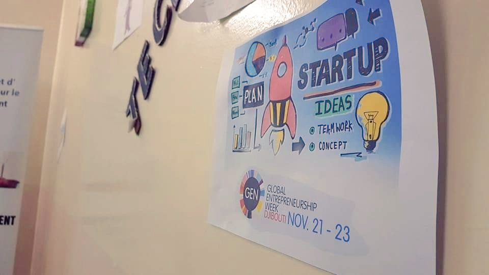 DjiboutiTechHub's tweet photo. 🚀Top départ dans quelques minutes de d'atelier "Comment devenir un Community Manager". Follow us 😉👊👍#Djibouti  
#GEW2019 #GEWDjibouti #CTID  #Entrepreneurship #MakeItHappen https://t.co/jAZtQQFFCF
