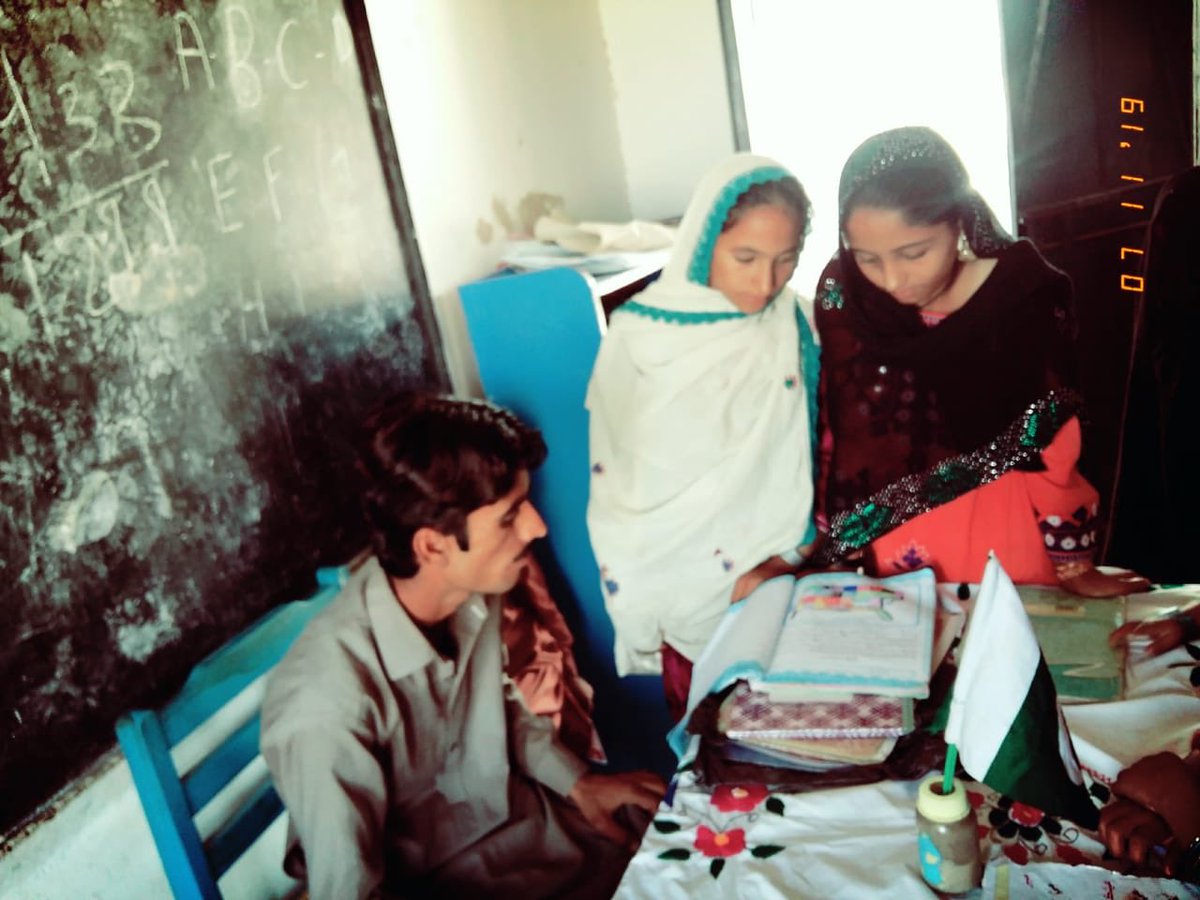 CalpakEdu's tweet photo. “California Southern University proudly sponsors the CalPak Tharparkar Project 2019" #Seldofficial #SEFSindh #Pakistan #USdegrees 
#education #literacy #girls #empower #Dawn #Jang #CNN #Educate #Geo #Ary #TvOne #NYTimes #Stem #Reading #student #leanin #Pakistan #Punjab #Thar https://t.co/ybYuqdu3vi