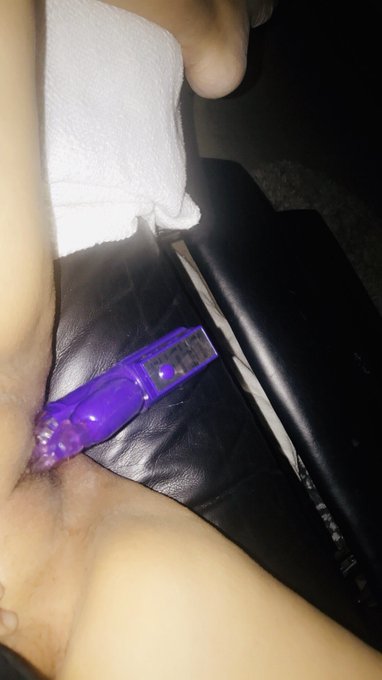 I need entertainment... I&rsquo;m way too wet to be watching porn alone... come chat! https://t.co/BVksJip<a href="/tag/wet"class="tags"><span>#wet</span></a><a href="/tag/ass"class="tags"><span>#ass</span></a><a href="/tag/horny"class="tags"><span>#horny</span></a><a href="/tag/pornhub"class="tags"><span>#pornhub</span></a><a href="/tag/amos"class="tags"><span>#amos</span></a>