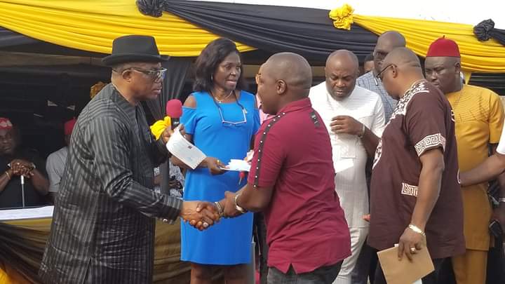 GovernorWillieObiano tweet media