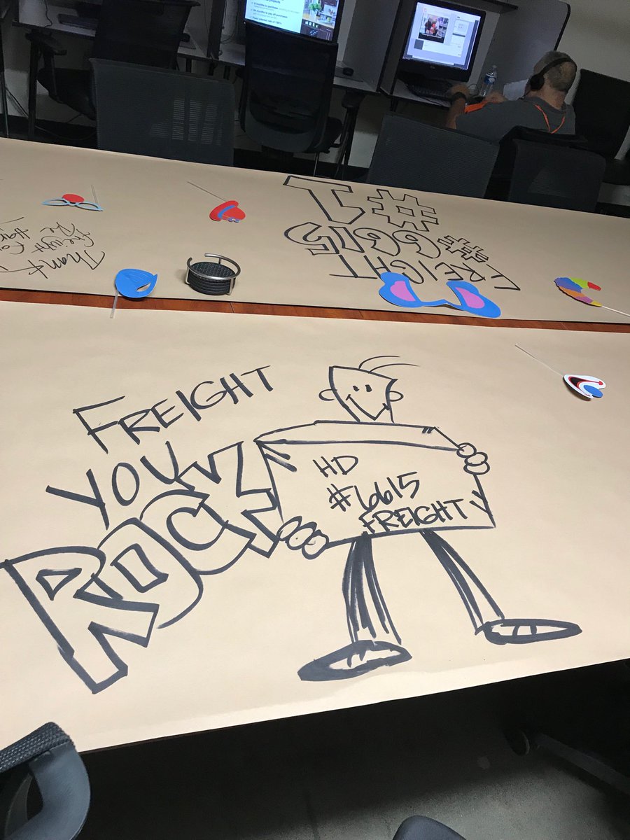 What a great way to end today with the Hurricanes Freight Team!  Great dinner and the opportunity to thank them personally for all they do!