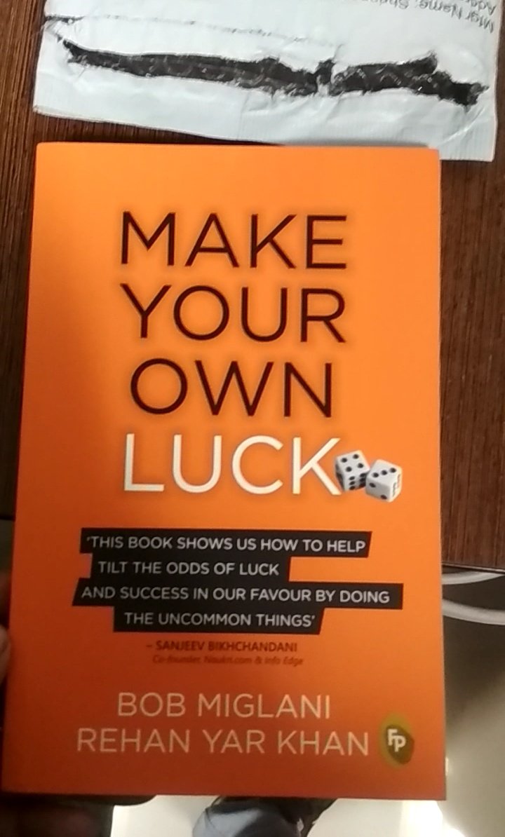 shashankmani's tweet photo. I just started reading this book. What a great start to think and learn, I was so excited for this book. 
Thanks @bobmiglani and @rehanyarkhan for sharing your thoughts.
#MakeYourOwnLuck 📖 https://t.co/AEK0pH8J7z