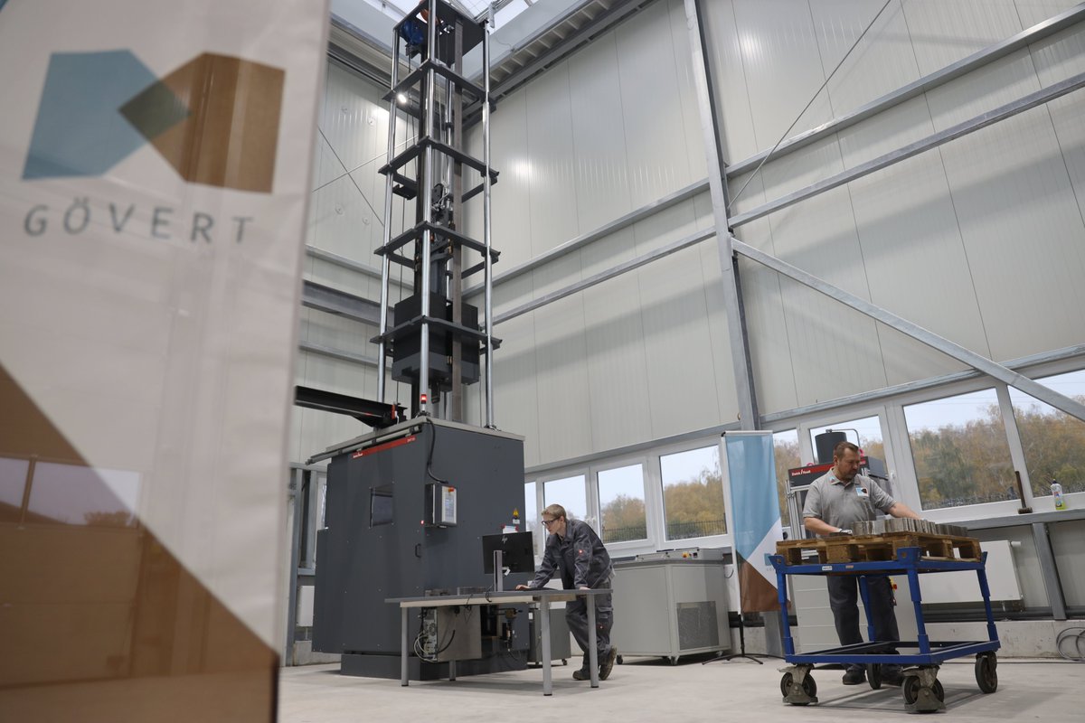 ZwickRoellGroup's tweet image. What a drop weight tester: +9 meters height, a weight of appr. 13 tons, and a drop energy of 120,000 joules 
lnkd.in/dkJVxNQ #IntelligentTesting #ZwickRoell #Goevert #DWT